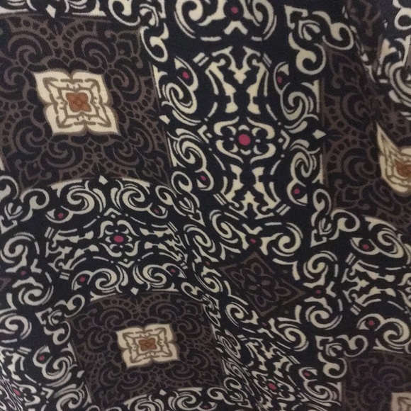 Blush Boutique | Black Print Faux Wrap Top - Picture 5 of 7